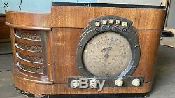 ZENITH 6S322 Vintage Radio. For Parts Or Repair