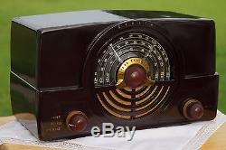 ZENITH 7H820-U AM Dual FM Antique Bakelite Tube Radio Pristine Restored Working