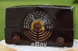 ZENITH 7H820-U AM Dual FM Antique Bakelite Tube Radio Pristine Restored Working