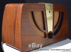 ZENITH Eames Design Body Mid Century Tube Radio 6D030 WORKS