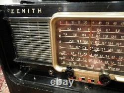 ZENITH TRANSOCEANIC SHORTWAVE RADIO 600 Series Working, but needs TLC