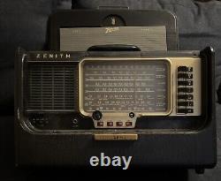 ZENITH Trans-Oceanic Wave Magnet Radio Model A600 With 6A40 Chassis Not Tested