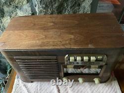 Zenith 1941 table radio, radio Model 6S527 & Ch. 6A02