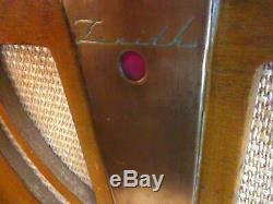 Zenith 1946 Model 6d030e Tabletop Am Radio. Wood, Brass Case. Works