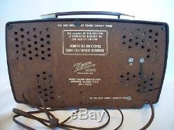 Zenith 1950's Am & Fm Tube Radio Super Clean & Works Fantastic
