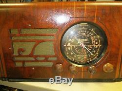 Zenith 5S119 radio, fully restored and working well