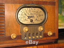 Zenith 5S320 vintage tube radio Racetrack