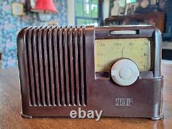 Zenith 6D410 Vintage Bakelite Tube Radio Streamlined Art Deco Style