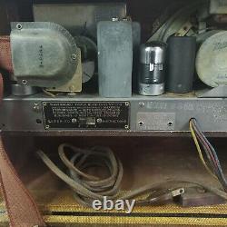 Zenith 6G501M Tube Radio Wavemagnet Universal Portable SW Long Distance UNTESTED