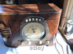 Zenith 6S-321 Deco Wood Radio. Not Tested. For Repair