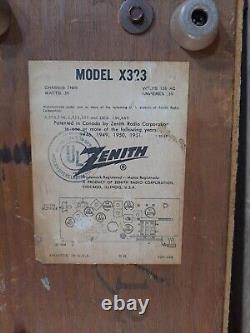 Zenith AM/FM Radio Model X323