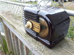 Zenith Antique Tube Radio Excellent Must See