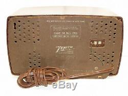 Zenith Art Deco Bakelite Plastic Case AM FM Tube Radio Model T723 Works Great