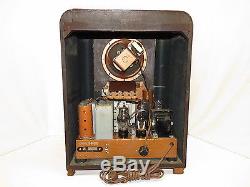 Zenith Art Deco Tombstone Wood Case AM SW Tube Radio Model 6S330 Works Great