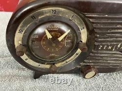 Zenith Deluxe Tube Radio Alarm Clock Works! (see details) 1950's
