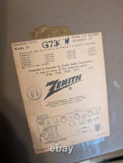 Zenith G730 1950s AM/FM Tube Radio With Phono Input