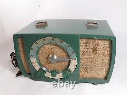 Zenith Green Long Distance Radio Model S-17366 Zenith Radio Works Tested
