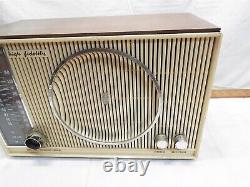 Zenith H845 Wood Case Art Deco Vacuum Tube Am Radio 1950s Mid Century