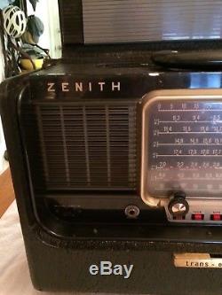 Zenith H-500 Trans-Oceanic portable tube radio
