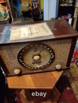 Zenith High Fidelity 1956 Tube Radio Model B835 Read Description