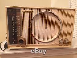 Zenith High Fidelity AM FM Long Distance Tube Radio Vintage Electronics WORKS