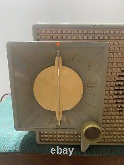 Zenith J733 Tube Radio AM/FM Telechron Clock 733 Vintage 1950s MCM Working Blue