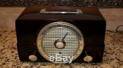 Zenith K526 Vintage tube radio 1953. Working! See & Hear Video