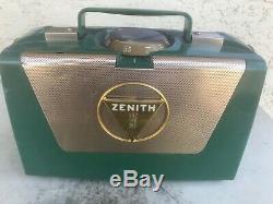 Zenith M505 Vintage 1950's Portable Broadcast Radio Receiver with Wave Magnet