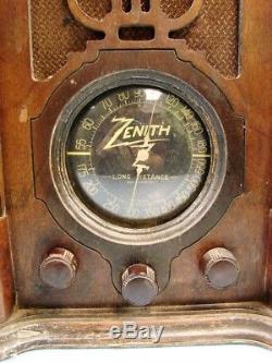 Zenith Model 4v31 Farm Battery Radio Tombstone Art Deco Black Dial Bakelite Knob