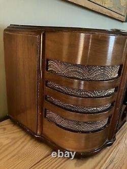 Zenith Model 7S633 Antique Radio 1941 WORKS! Automatic Tuning