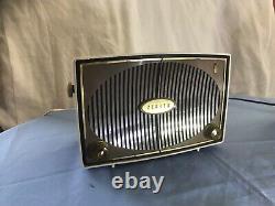 Zenith Model B615f Tube Radio, Works