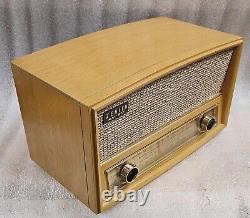 Zenith Model G730 AM/FM 7 Tube Radio Wood Tabletop 1961