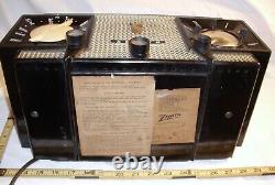 Zenith Model J733 Clock & Am Radio 1956 Atomic Age Modern Design
