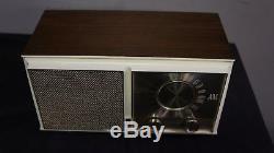 Zenith Model M723 AM/FM Seven Tube Radio From 1956 Works Perfectly
