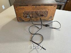 Zenith Model M730 AM/FM Vintage Retro Tube Radio MCM Mid Century TESTED