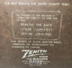 Zenith Model No. S-18711 Vintage Tube Radio