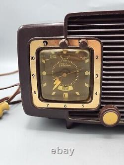 Zenith Model T524R Vintage Alarm Clock Tube Radio. Brown N Gold, Works