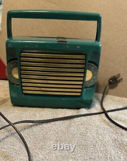 Zenith Portable Radio