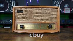 Zenith Radio 1955 Model G730E