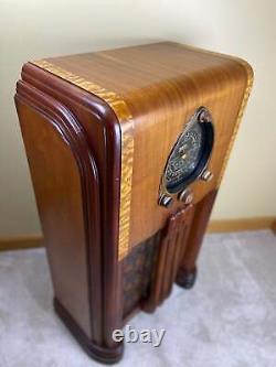 Zenith Radio 6s254 / Guitar Amplifer