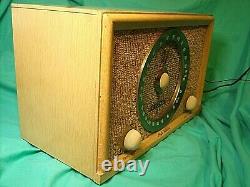 Zenith Radio B835 8 Tube Hi Fidelity Radio from 1956 Excellent Condition! L00K