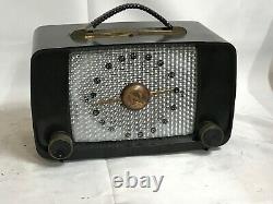 Zenith Radio Model 6D815Y