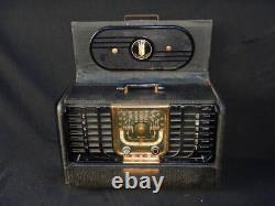 Zenith The Royalty Of Radio tube radio Display Object Vintage Radio made in usa