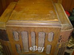 Zenith Tombstone Radio Model 10S130, 1936-37, for Parts or Repair, Rare