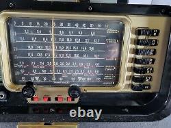 Zenith Transoceanic A600 Tube Radio From 1957 tested, cleaned