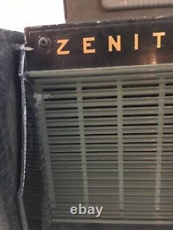 Zenith Transoceanic Tube Radio Model H500 Mid Century