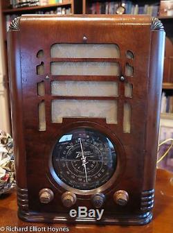 Zenith Tube Radio 5-S-127 (5S127) from 1937 for Sale