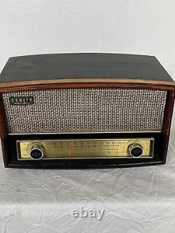 Zenith Tube Radio S-52224 In Excellent Restored Condition