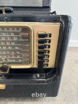 Zenith Tube Radio T600 Trans-Oceanic Wave Magnet 600