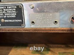 Zenith Universal Portable Radio Wave Magnet Model 6G501M FOR PARTS